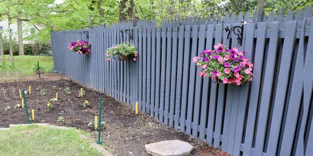 Fence Painting in west Adelaide